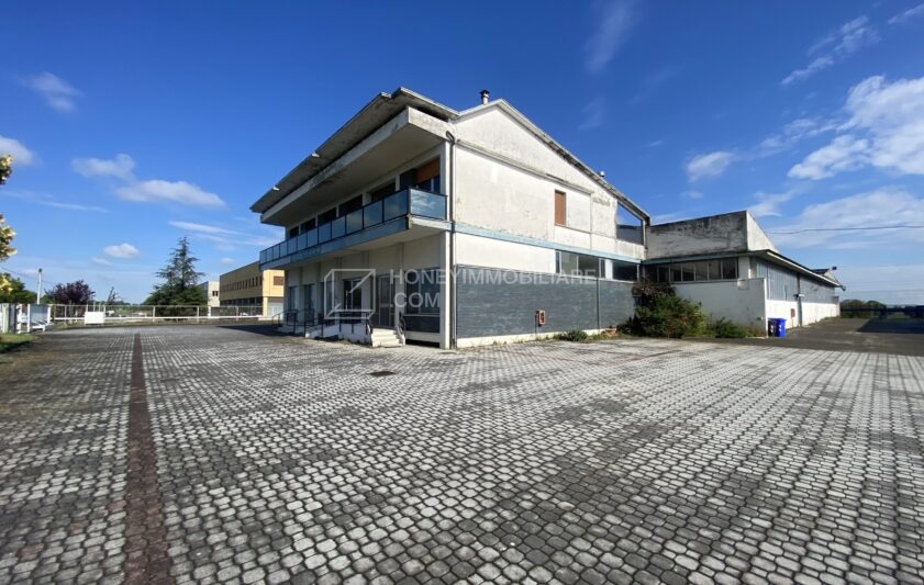 - Capannone in affitto a Fidenza - Honeyre